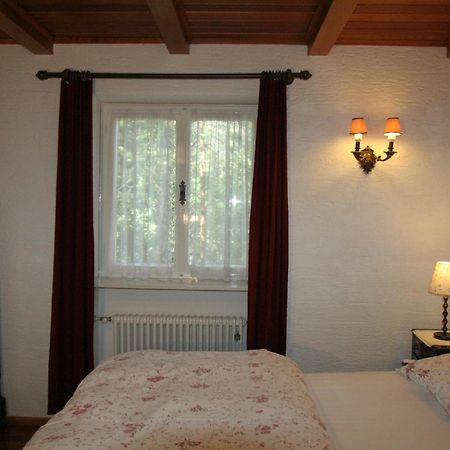B&B Villa Dolomites Hut San Vigilio Di Marebbe Ruang foto
