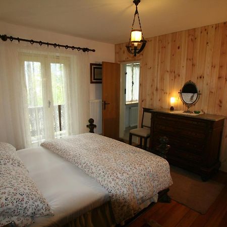 B&B Villa Dolomites Hut San Vigilio Di Marebbe Ruang foto