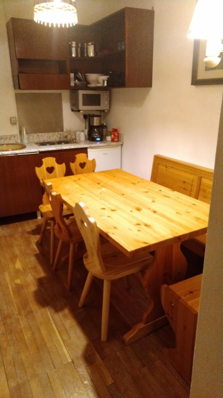 B&B Villa Dolomites Hut San Vigilio Di Marebbe Ruang foto